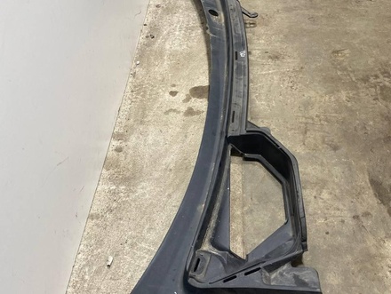 Tesla 100897600E MODEL S 2013 Wiper Trim