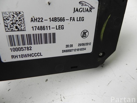 Land Rover AH22-14B566-FA / AH2214B566FA DISCOVERY IV (L319) 2013 Switch for seat adjustment