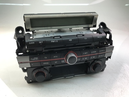 Mazda 14794018 3 (BK) 2005 Radio z odtwarzaczem CD