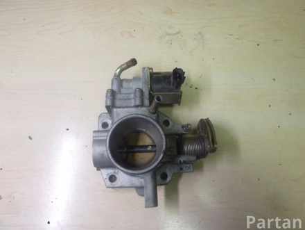 Mazda E0T42671 323 F VI (BJ) 2001 Throttle body