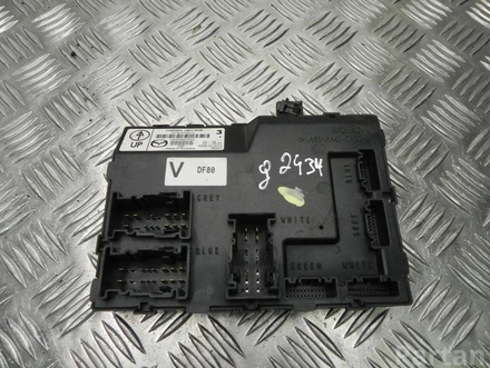 Mazda DF76-67560-E / DF7667560E 2 (DE) 2009 Body control module BCM FEM SAM BSI