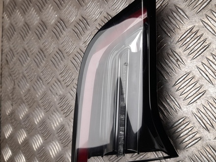 Tesla 1077401 MODEL 3 2019 Taillight Left