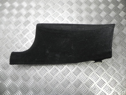 Tesla 1616367-00-A / 161636700A Model Y 2022 Lining, pillar c Lower left side