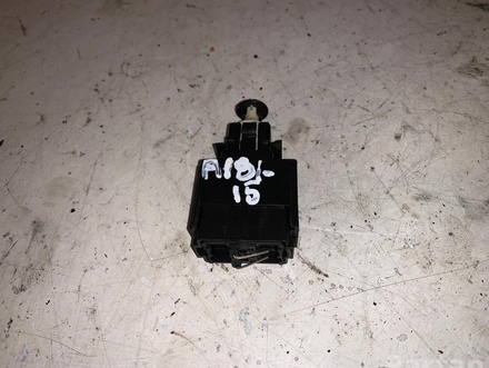 Volvo XC90 I 2005 Brake Light Switch