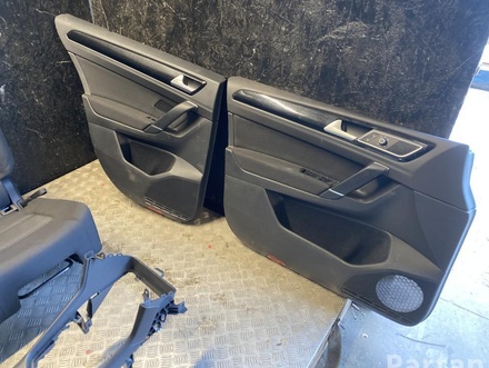 Volkswagen GOLF SPORTSVAN (AM1) 2017 Set of seats Door panel Armrest 