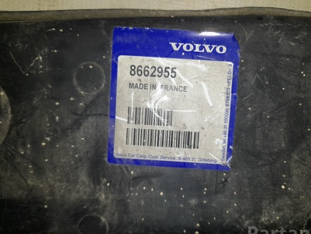 Volvo 8662955 S60 I 2002 Radiator /Parts