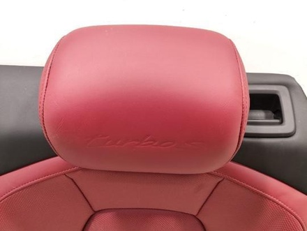 Porsche Taycan 2021 Rear seat