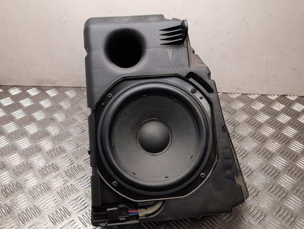 Tesla 1079747-99-B / 107974799B MODEL 3 2019 Subwoofer