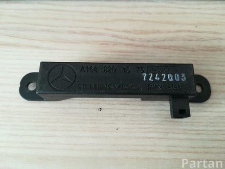 Mercedes-Benz A 164 820 15 75 / A1648201575 KLASA R (W251, V251) 2008 Antena