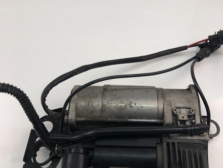 Audi K000-0017-Q700 / K0000017Q700 Q7 (4L) 2010 Compressor