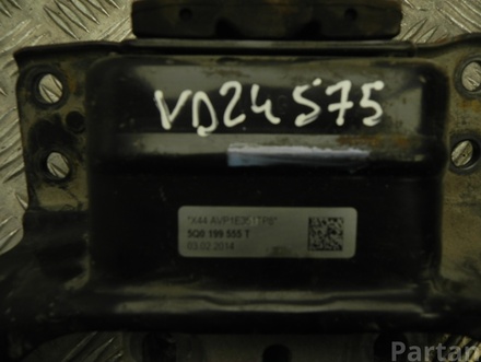 Škoda 5Q0 199 555 T / 5Q0199555T SUPERB III Estate (3V5) 2016 Engine Mounting