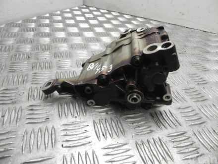 BMW 7545939 3 (E90) 2011 Oil Pump