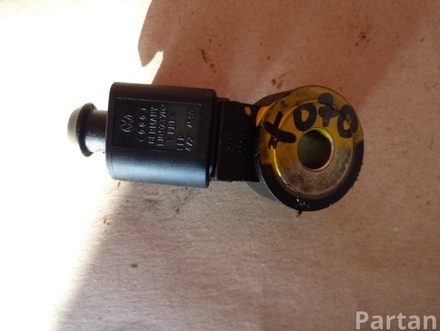 Audi 030 905 377 C / 030905377C A1 (8X1, 8XK) 2011 Knock Sensor