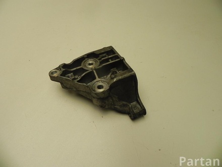 Land Rover QVU500340 RANGE ROVER IV (L405) 2013 Bracket