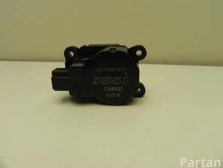 Jaguar MF113930-1070 / MF1139301070 XF (X250) 2012 Adjustment motor for regulating flap