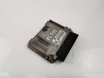 Škoda 03L906018EE; 0281017161 / 03L906018EE, 0281017161 OCTAVIAII (1Z3) 2012 Control unit for engine