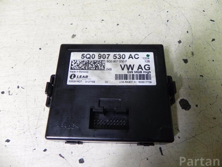 Audi 5Q0 907 530 AC, 5Q0 907 530 F / 5Q0907530AC, 5Q0907530F A3 (8V1, 8VK) 2014 Diagnostyka z bramą sieciową (gateway)