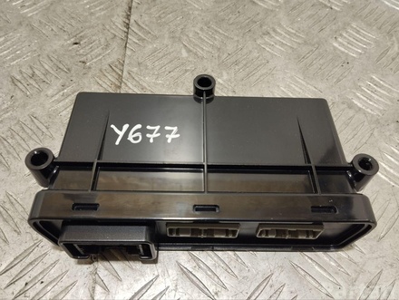 Tesla A0748G03N, 20062764, P0748P10D, P0748V01D MODEL S 2013 Control unit for door