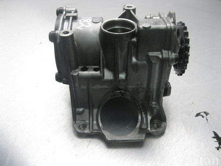 BMW 851375608. GD01786 / 851375608GD01786 4 Coupe (F32, F82) 2015 Oil Pump