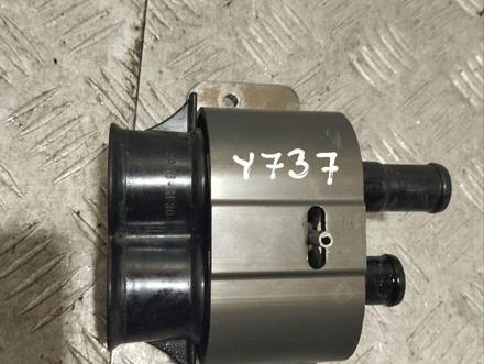 Tesla 100311700F MODEL S 2013 Water Pump