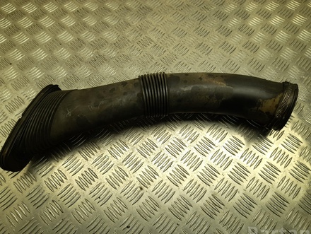 Porsche 97011011430 PANAMERA (970) 2011 Intake air duct