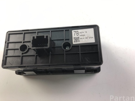 Mazda GKL266170A 3 Saloon (BM) 2014 Light switch