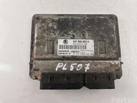 Škoda 047906033H FABIA I (6Y2) 2006 Control unit for engine