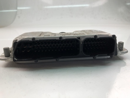 Škoda 03C906057D; 0261201222 / 03C906057D, 0261201222 ROOMSTER (5J) 2006 Control unit for engine