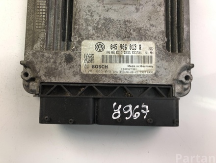 Škoda 045906013Q; 0281015049 / 045906013Q, 0281015049 FABIA II (542) 2010 Control unit for engine