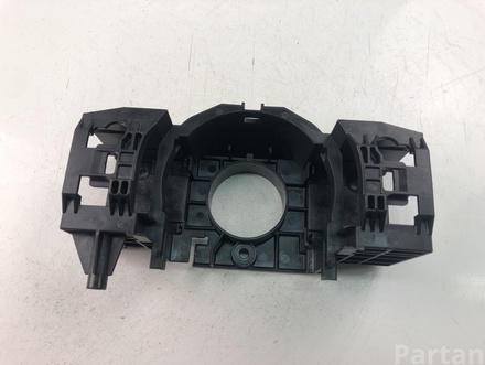 Mazda GRN5-675S0 / GRN5675S0 6 Estate (GJ, GL) 2015 Control unit for multifunction steering wheel