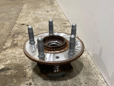 Tesla MODEL S 2013 Wheel Bearing