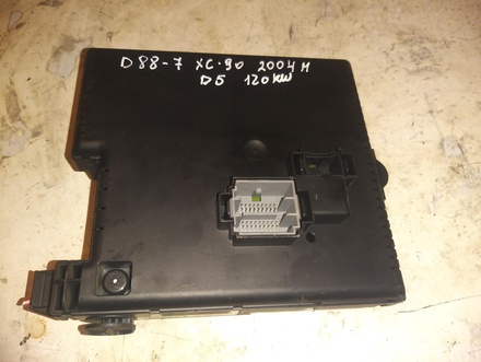 Volvo 8676391 XC90 I 2004 Fuse Box