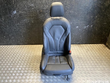 BMW 5 (G30) 2022 Driver seat