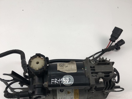 Audi K000-0017-Q700 / K0000017Q700 Q7 (4L) 2010 Compressor