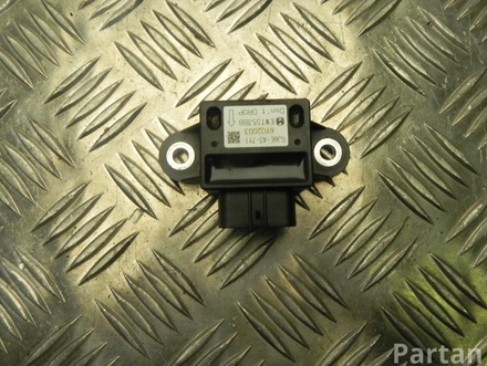 Mazda GJ6E-43-7Y1 / GJ6E437Y1 6 Station Wagon (GY) 2007 Sensor, longitudinal-/lateral acceleration