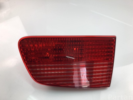 Saab 40321031 9-5 (YS3E) 2006 Taillight