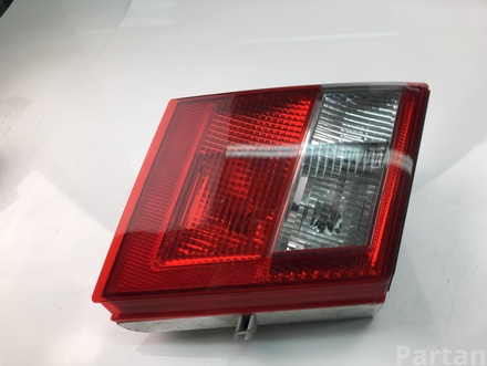 Saab UL0-3316 / UL03316 9-5 (YS3E) 2006 Taillight