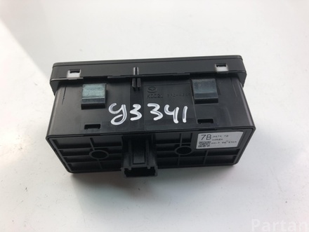 Mazda GKL266170A 3 Saloon (BM) 2014 Light switch