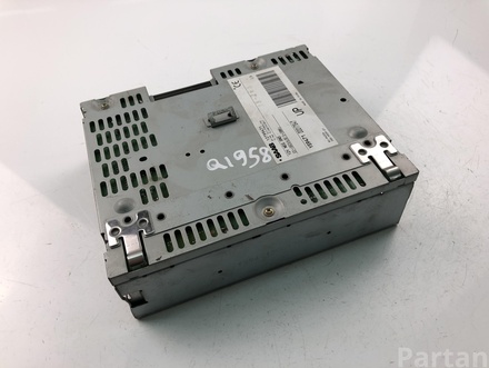 Saab 12799471 9-3 (YS3F) 2004 Radio / CD