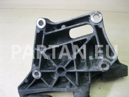 Saab 90502550 9-5 (YS3E) 2003 Bracket