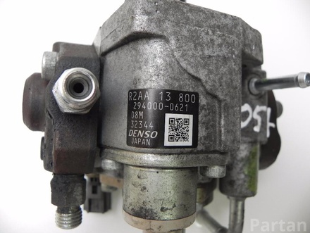 Mazda R2AA 13 800 / R2AA13800 3 (BL) 2010 Fuel Pump