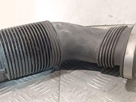 Porsche 97011011403 PANAMERA (970) 2010 Intake air duct