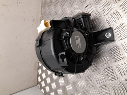 Toyota G9230-52020 / G923052020 YARIS (_P13_) 2015 Interior Blower