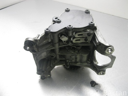 BMW 851375608. GD01786 / 851375608GD01786 4 Coupe (F32, F82) 2015 Oil Pump