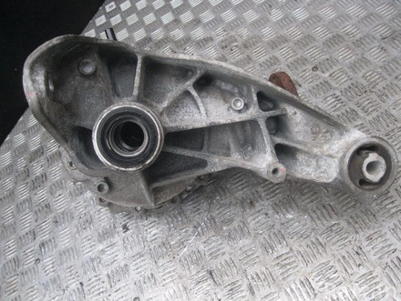 Land Rover DISCOVERY IV (L319) 2013 Rear axle differential