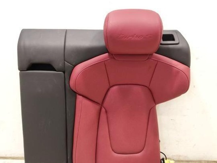 Porsche Taycan 2021 Rear seat